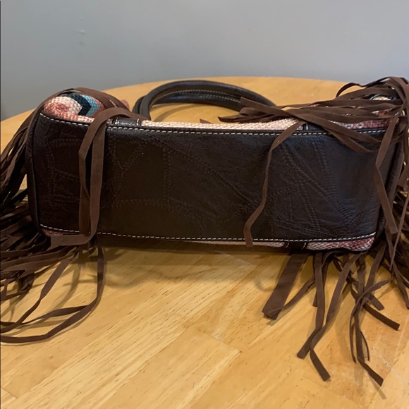 Fringed Aztec Pattern Bag - Picture 4 of 6